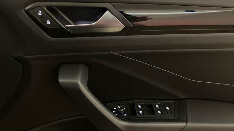 Volkswagen T-Roc 1.5 TSI Style Design 5dr Petrol Hatchback